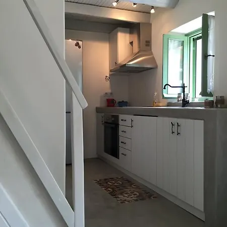 Holiday home Kastritsianika Country House Karavas